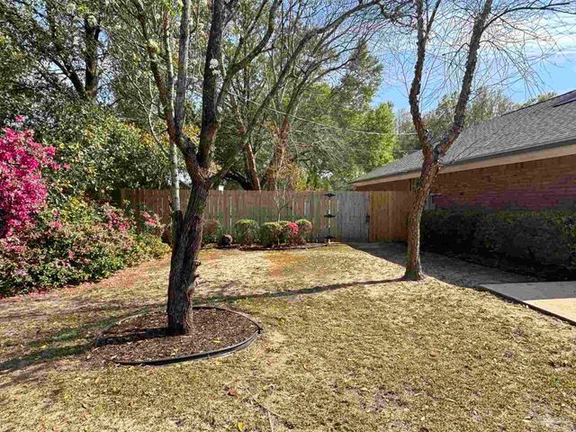 5309 Gillette Way, Milton, FL 32570