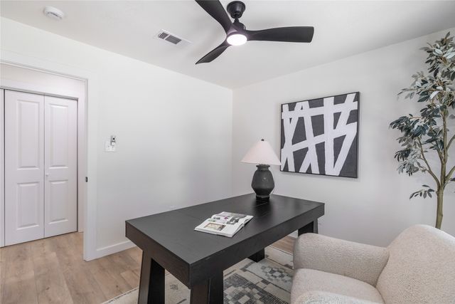 524 Circleview Drive N, Hurst, TX 76054