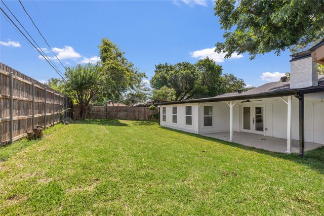 524 Circleview Drive N, Hurst, TX 76054