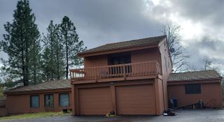5449 Hugo Road, Grants Pass, OR 97526