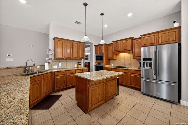 8715 Rancho De Taos, Helotes, TX 78023