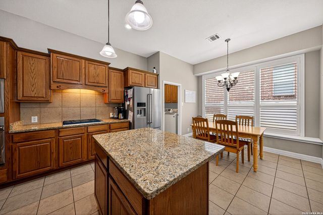 8715 Rancho De Taos, Helotes, TX 78023