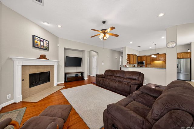 8715 Rancho De Taos, Helotes, TX 78023