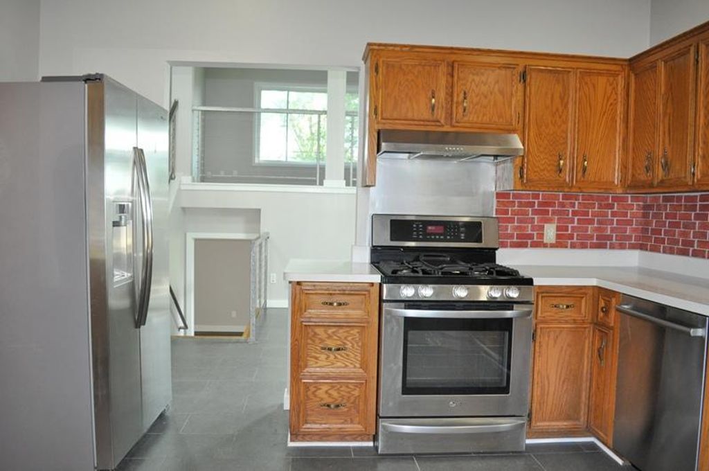 1007 Briar Creek Road, Eagan, MN 55123 — photo 4
