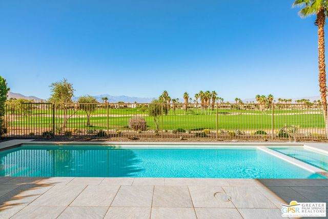 4321 Lumina Way, Palm Springs, CA 92262