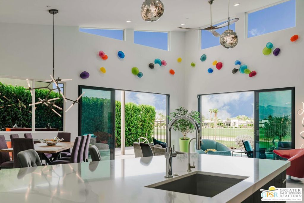 Image 14 of property listing at 4321 Lumina Way, Palm Springs, CA 92262