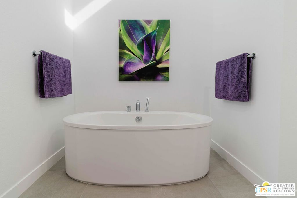 Image 27 of property listing at 4321 Lumina Way, Palm Springs, CA 92262