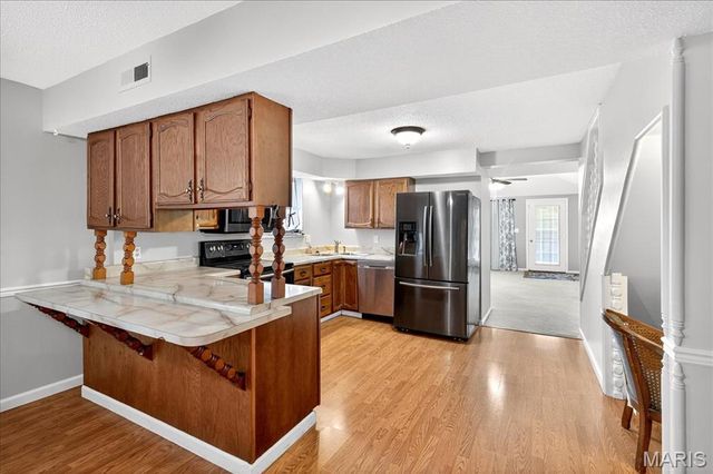 16 Midland Avenue, Maryland Heights, MO 63043