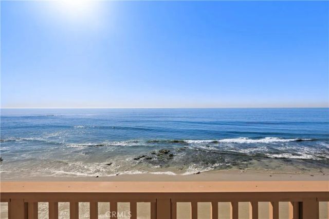 1045 Gaviota Drive B, Laguna Beach, CA 92651