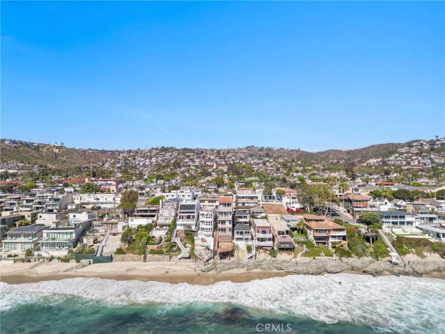 1045 Gaviota Drive B, Laguna Beach, CA 92651