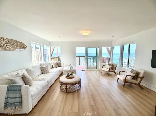 1045 Gaviota Drive B, Laguna Beach, CA 92651