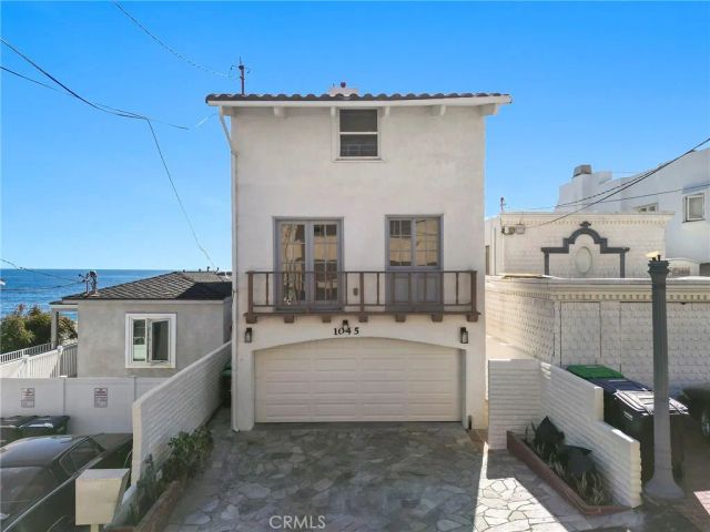 1045 Gaviota Drive B, Laguna Beach, CA 92651