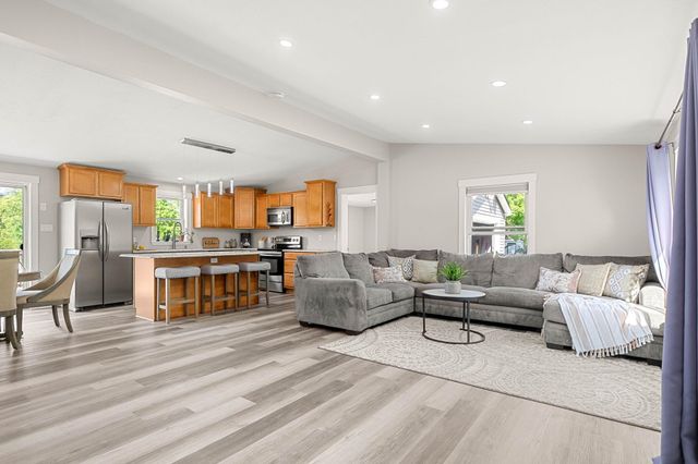 102 Kimball Road, Amesbury, MA 01913