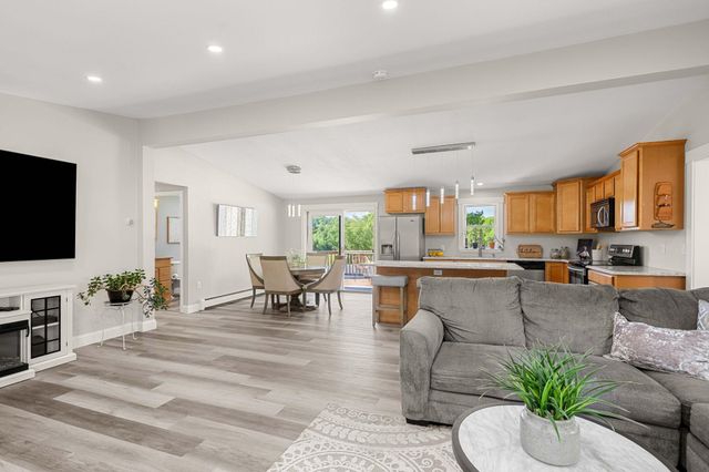 102 Kimball Road, Amesbury, MA 01913