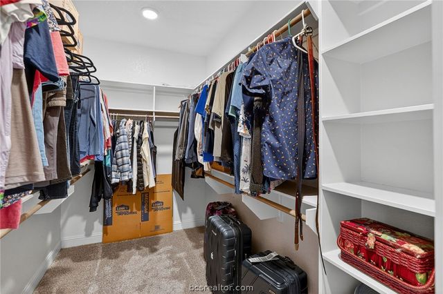 4204 Harding Court, Bryan, TX 77802