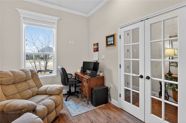 4204 Harding Court, Bryan, TX 77802