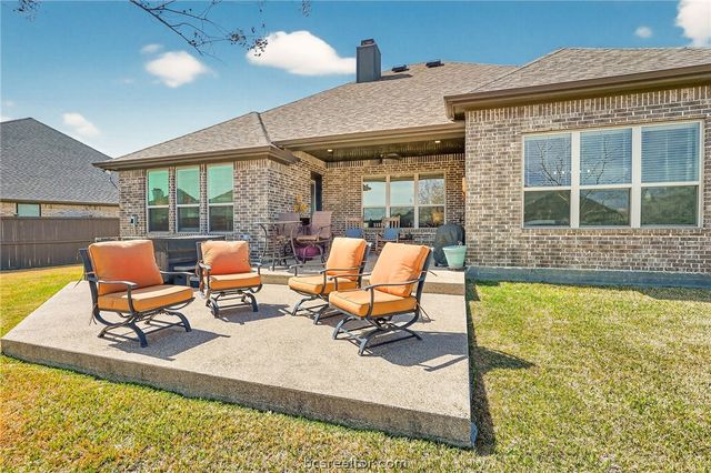 4204 Harding Court, Bryan, TX 77802