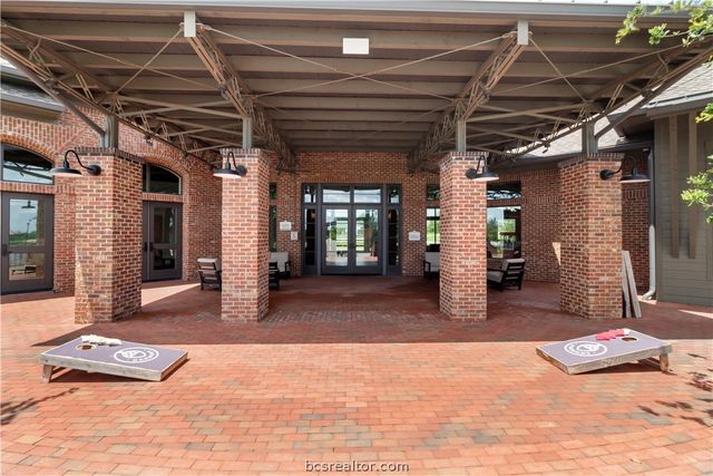 4204 Harding Court, Bryan, TX 77802