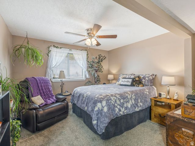 5558 S 400 W, Washington Terrace, UT 84405