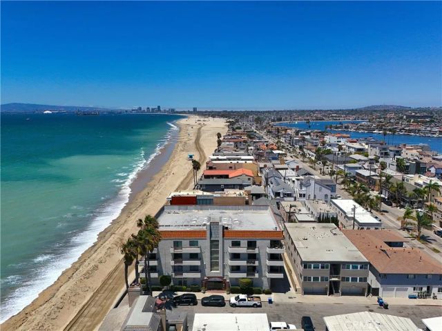 1 62nd Place 203, Long Beach, CA 90803