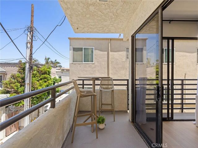 1 62nd Place 203, Long Beach, CA 90803