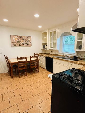 3501 Maury Street, Houston, TX 77009