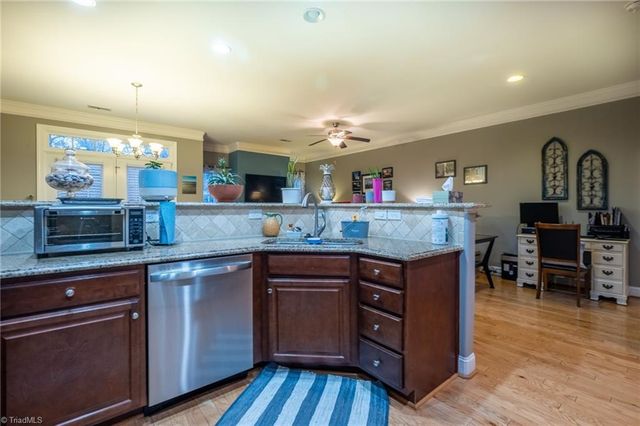 2857 Willoughby Court, Burlington, NC 27215