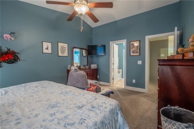 2857 Willoughby Court, Burlington, NC 27215