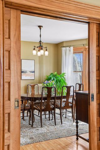 221 11th Avenue N, Hopkins, MN 55343