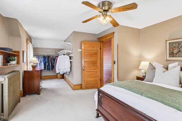 221 11th Avenue N, Hopkins, MN 55343