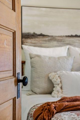 221 11th Avenue N, Hopkins, MN 55343