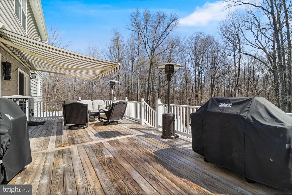 Image 61 of property listing at 6912 SOUTH ZELKOVA CT, La Plata, MD 20646