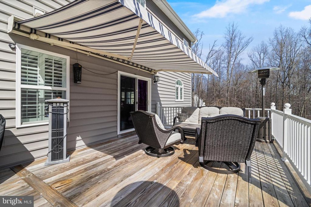 Image 63 of property listing at 6912 SOUTH ZELKOVA CT, La Plata, MD 20646