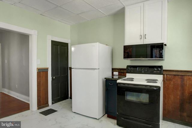 48 W THIRD STREET, Waynesboro, PA 17268