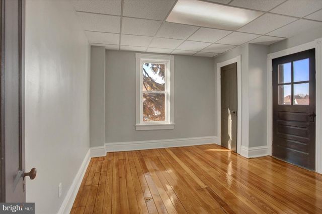 48 W THIRD STREET, Waynesboro, PA 17268