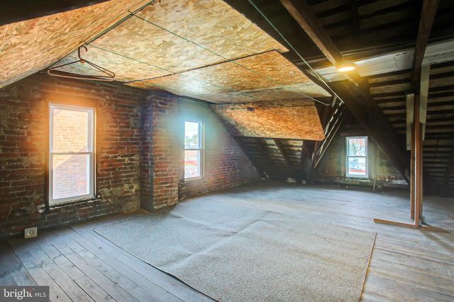 48 W THIRD STREET, Waynesboro, PA 17268