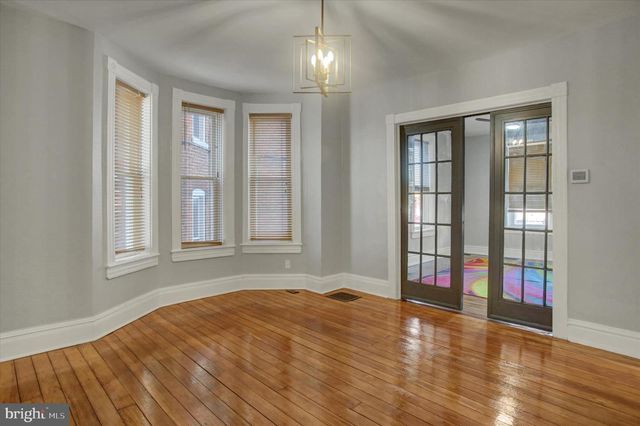 48 W THIRD STREET, Waynesboro, PA 17268