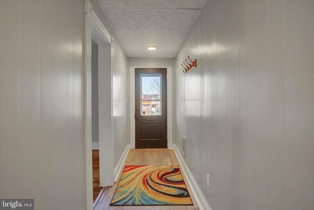 48 W THIRD STREET, Waynesboro, PA 17268