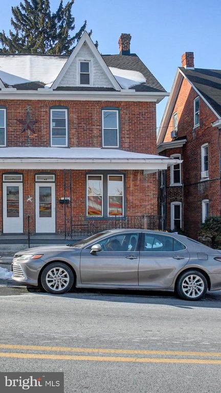 48 W THIRD STREET, Waynesboro, PA 17268