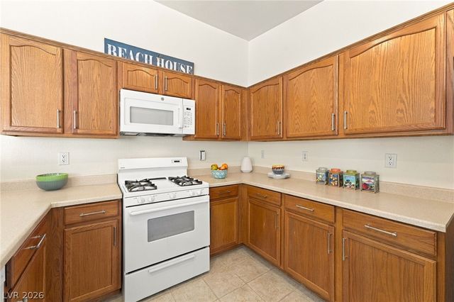 4960 Mascaro Drive, Las Vegas, NV 89122