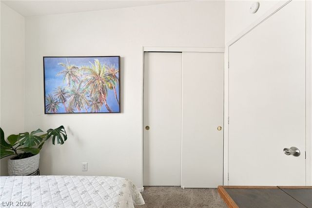 4960 Mascaro Drive, Las Vegas, NV 89122