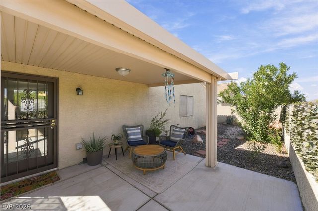 4960 Mascaro Drive, Las Vegas, NV 89122