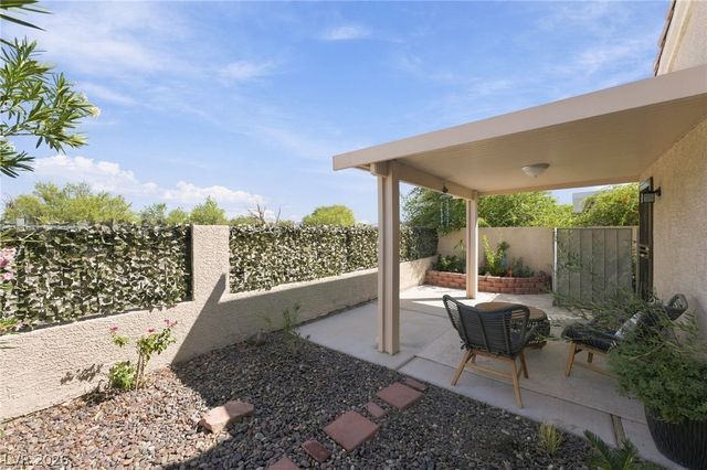 4960 Mascaro Drive, Las Vegas, NV 89122