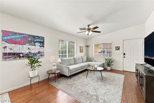 4960 Mascaro Drive, Las Vegas, NV 89122