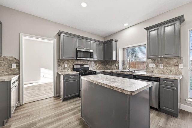 12711 Laleu Lane, Houston, TX 77071