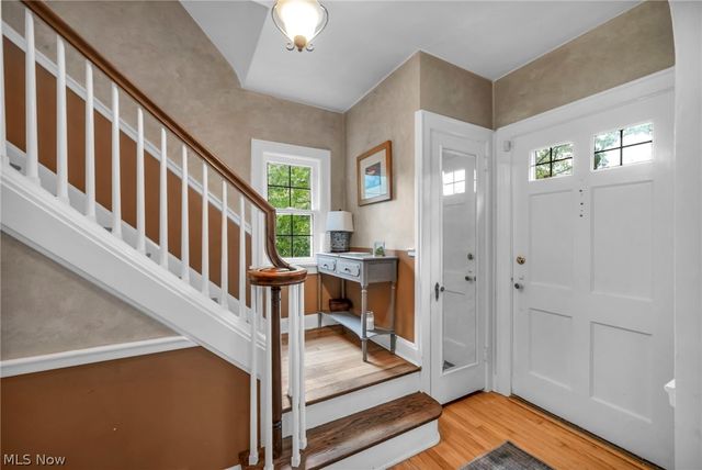 437 Indianola Road, Youngstown, OH 44512