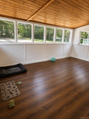 188 West End Avenue, Shirley, NY 11967
