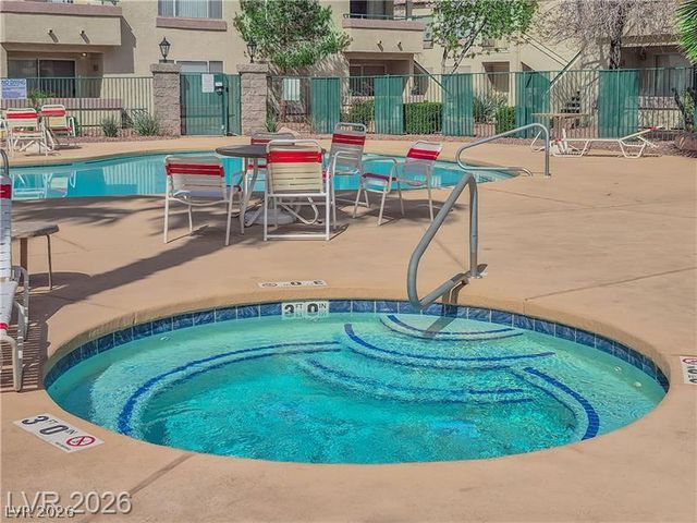 5710 East Tropicana Avenue 1053, Las Vegas, NV 89122