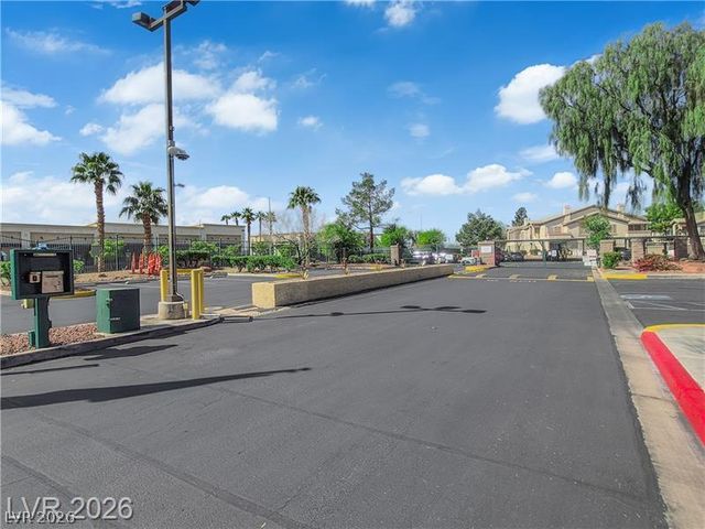 5710 East Tropicana Avenue 1053, Las Vegas, NV 89122
