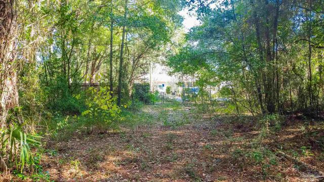 6598 Dewrell Sq, Pensacola, FL 32504